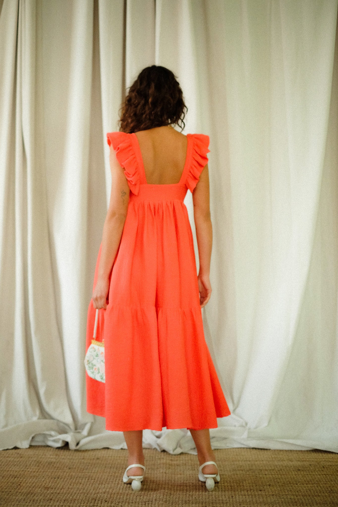 baila dress in tangerine otello